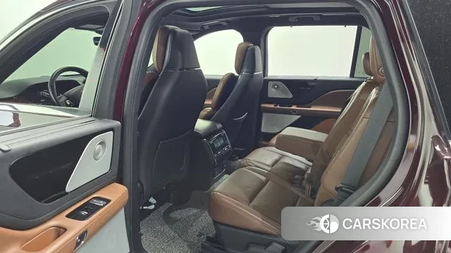 Lincoln Aviator 2nd generation 2020 Красный из Кореи, фото 2