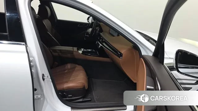 Genesis G80 (RG3) 2022 Белый из Кореи, фото 2