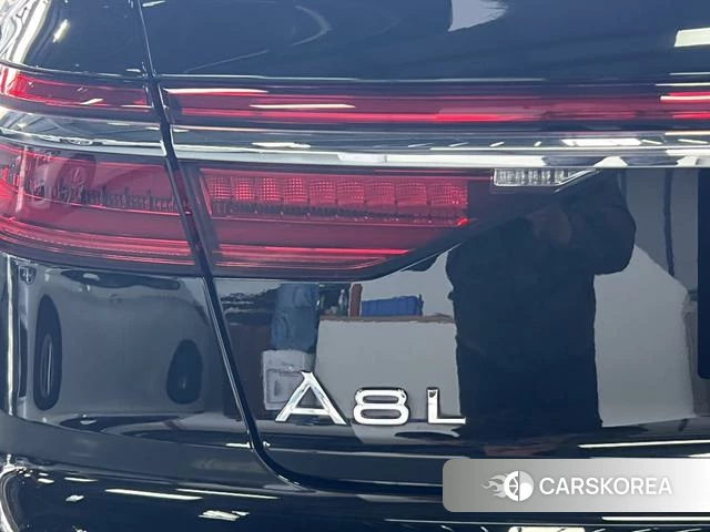 Audi A8 2020 Черный из Китая, фото 2