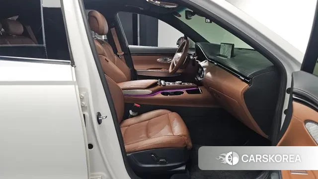 Genesis GV70 2022 Белый из Кореи, фото 2