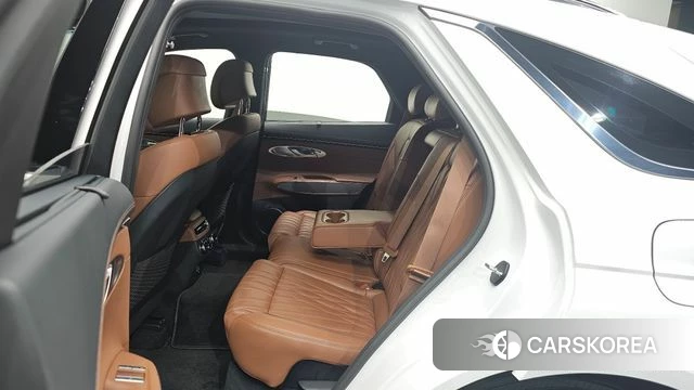 Genesis GV70 2021 Белый из Кореи, фото 2