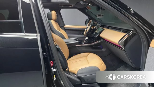 Land Rover Range Rover Sport 3rd Generation 2025 Черный из Кореи, фото 2