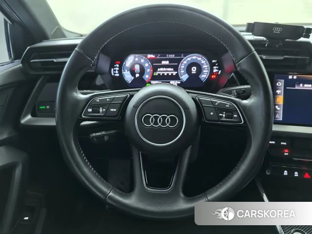 Audi A3 2022 Белый из Китая, фото 2