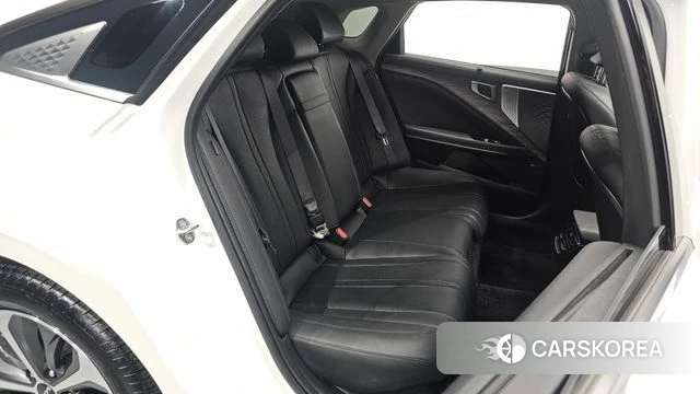 Kia K8 Hybrid 2023 Белый из Кореи, фото 2