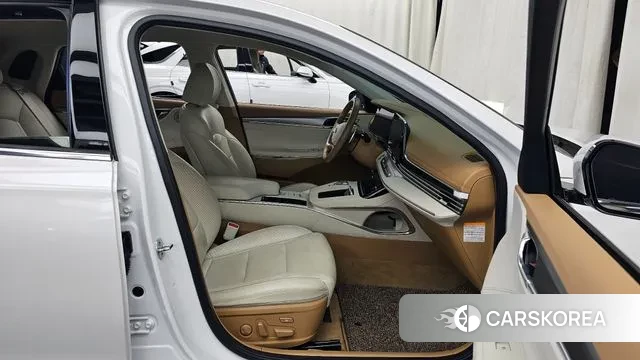 Hyundai The New Grandeur IG Hybrid 2021 Белый из Кореи, фото 2