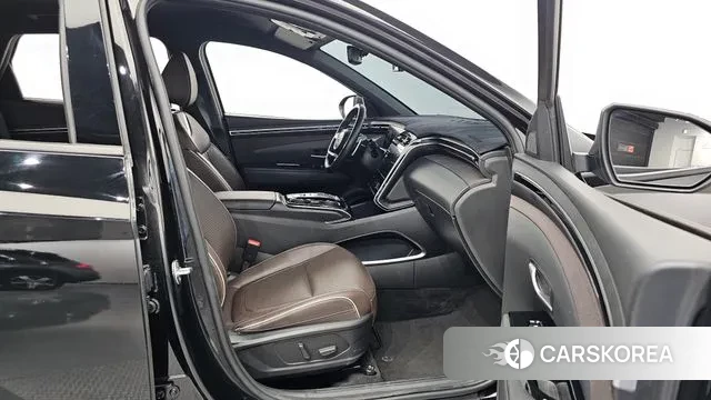 Hyundai Tucson (NX4) 2022 Черный из Кореи, фото 2