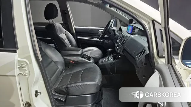 Ssangyong Korando Turismo 2018 Белый из Кореи, фото 2