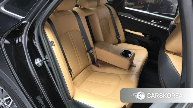 Kia K5 Hybrid 3rd Generation 2023 Черный из Кореи, фото 2