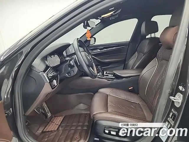 BMW 5 Series (G30) id 2685729 из Кореи 2