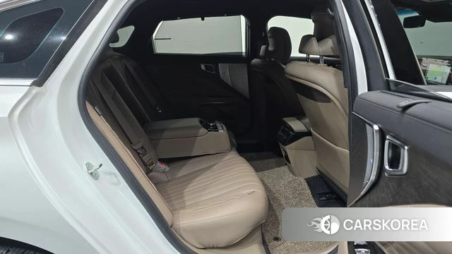 Kia K8 Hybrid 2023 Белый из Кореи, фото 2