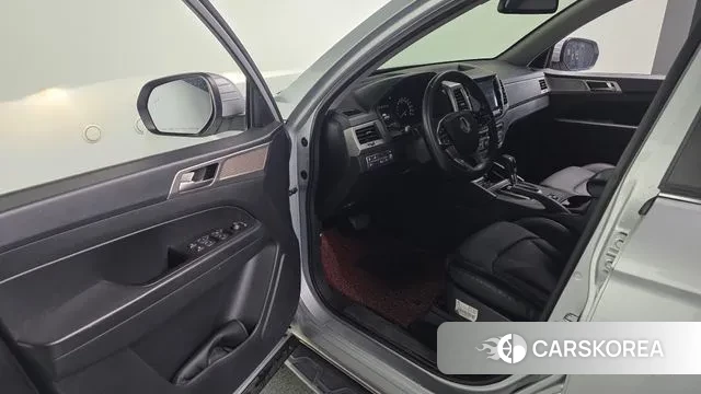 Ssangyong Rexton Sports 2018 Серебряный из Кореи, фото 2