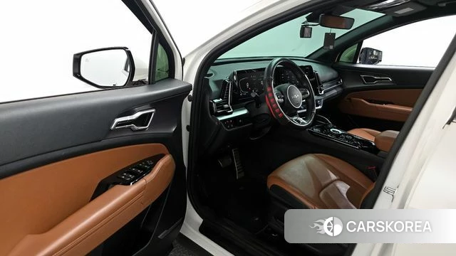 Kia Sportage 5th Generation Hybrid 2022 Белый из Кореи, фото 2