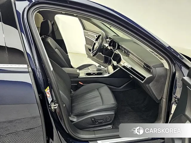 Audi A6 (C8) 2022 Синий из Кореи, фото 2