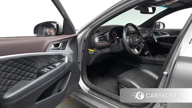 Genesis G70 2019 Серебряный из Кореи, фото 2