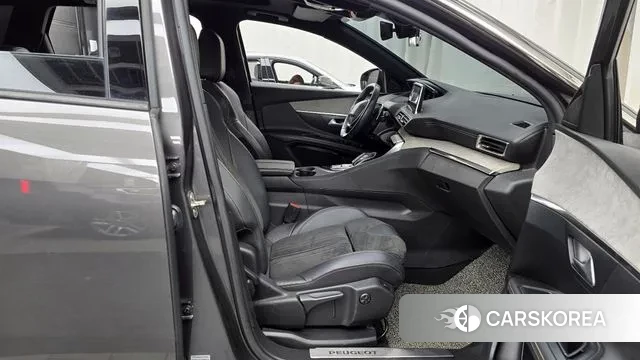 Peugeot 5008 second generation 2021 Серый из Кореи, фото 2