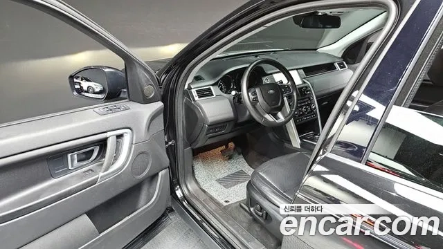 Land Rover Discovery Sports 2019 Черный из Кореи, фото 2