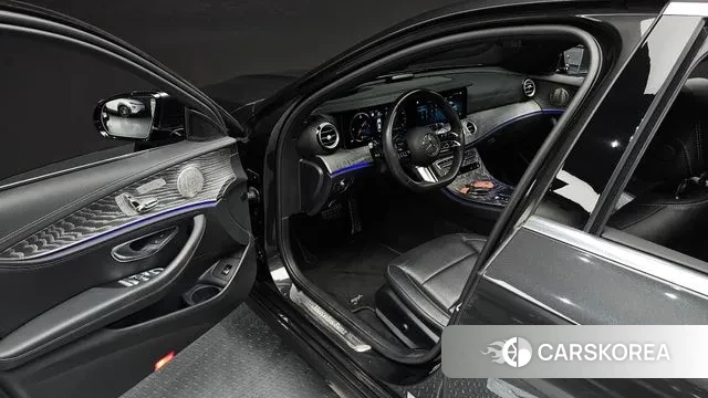 Mercedes-Benz E-Class W213 2021 Серый из Кореи, фото 2