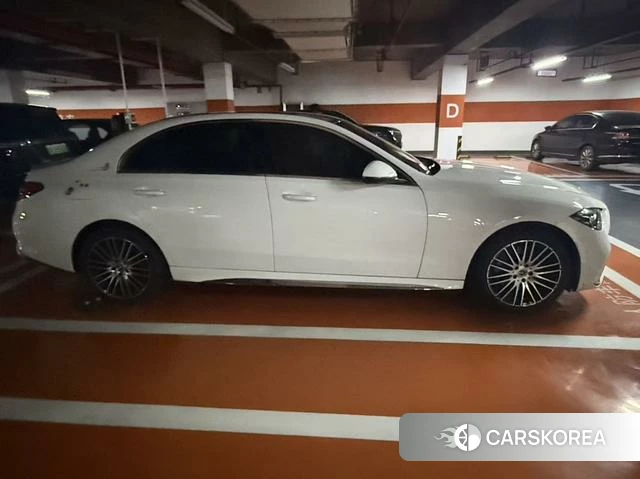 Mercedes-Benz Class C 2025 Белый из Китая, фото 2