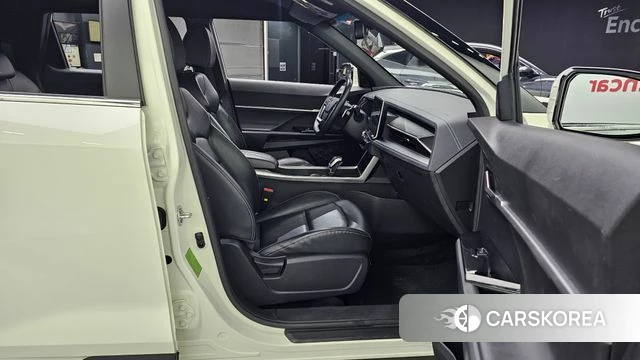 Ssangyong Torres 2022 Белый из Кореи, фото 2