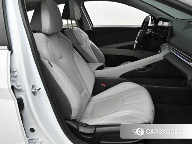 Hyundai Avante (CN7) 2021 Белый из Кореи, фото 2