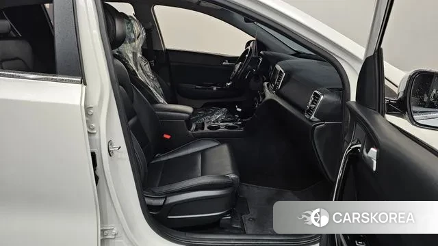 Kia Sportage 4th Generation 2018 Белый из Кореи, фото 2