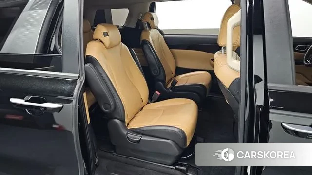 Kia Carnival 4th generation 2021 Черный из Кореи, фото 2