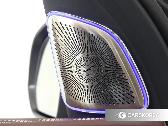 Mercedes-Benz GLS - Class X167 2022 Белый двухцветный из Кореи, фото 2