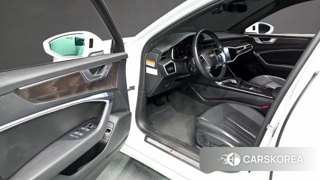 Audi A6 (C8) 2022 Белый из Кореи, фото 2