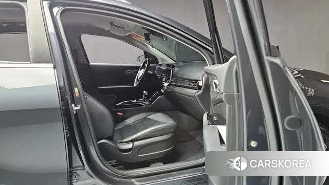 Kia Sportage 5th Generation 2022 Серый из Кореи, фото 2