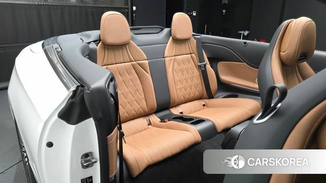 Mercedes-Benz CLE-Class C236 2024 Белый из Кореи, фото 2