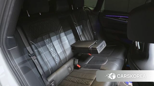 BMW 6 Series GT (G32) 2019 Белый из Кореи, фото 2