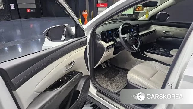 Hyundai The New Tucson (NX4) 2024 Белый из Кореи, фото 2