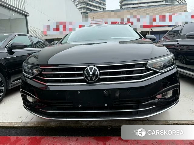 Volkswagen Magotan 2022 Черный из Китая, фото 2
