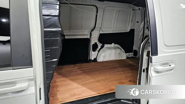 Hyundai Staria 2021 Белый из Кореи, фото 2