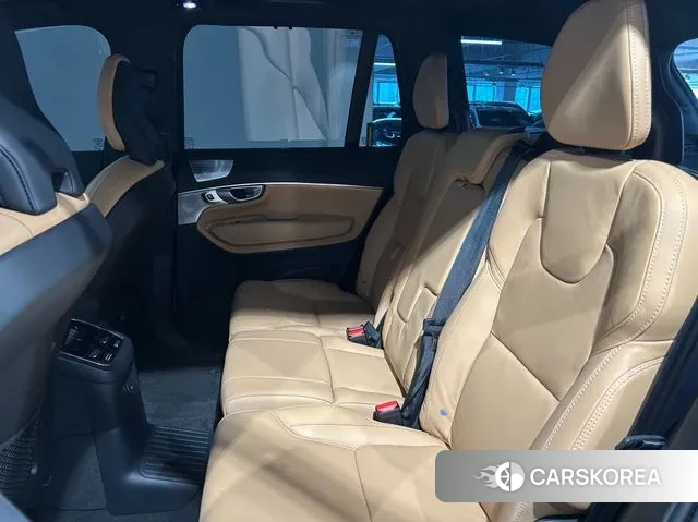 Volvo XC90 second Generation 2024 Белый из Кореи, фото 2