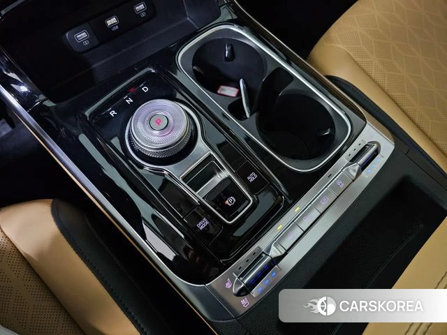 Kia Carnival 4th generation 2022 Черный из Кореи, фото 2