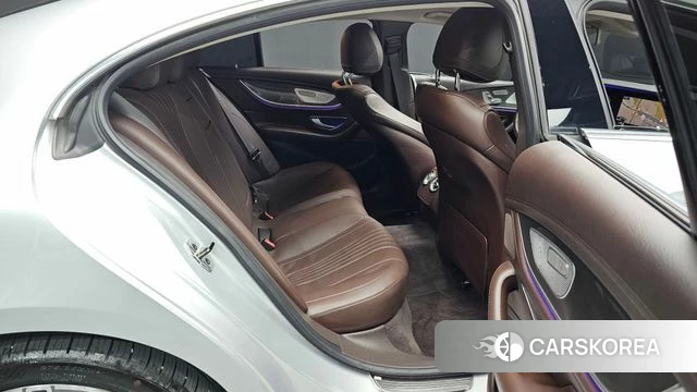 Mercedes-Benz CLS-Class C257 2020 Серебряный из Кореи, фото 2