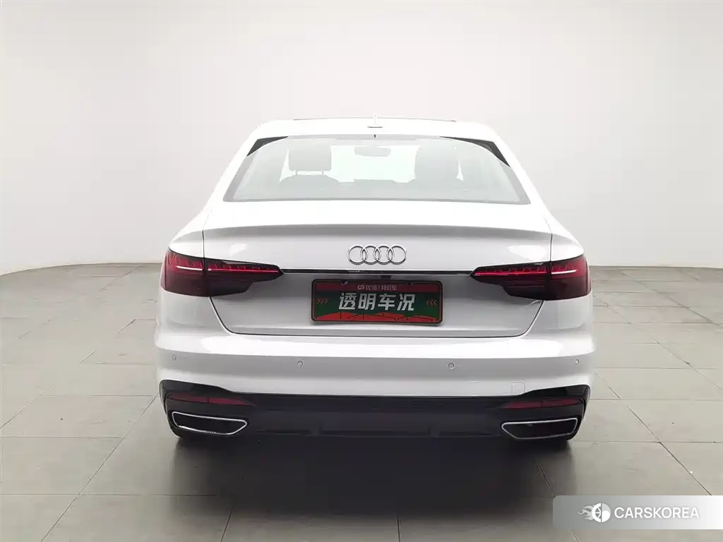 Audi A4L 2022 Белый из Китая, фото 3