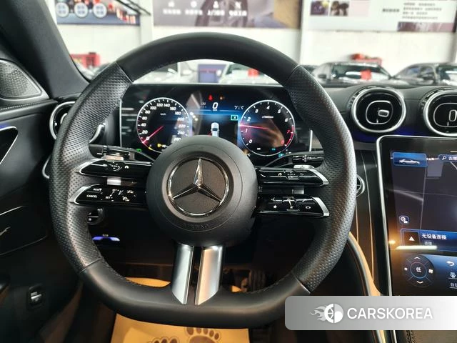 Mercedes-Benz Class C 2023 Белый из Китая, фото 2