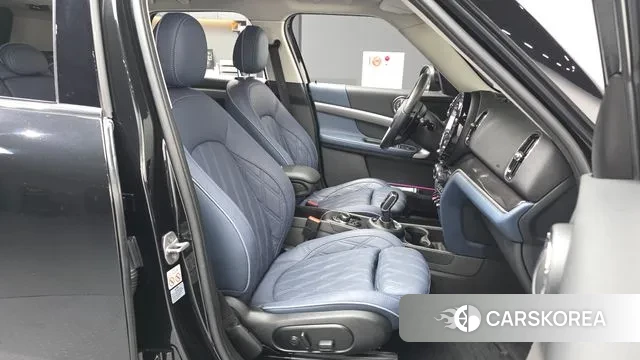 Mini Cooper S Countryman 2022 Черный из Кореи, фото 2