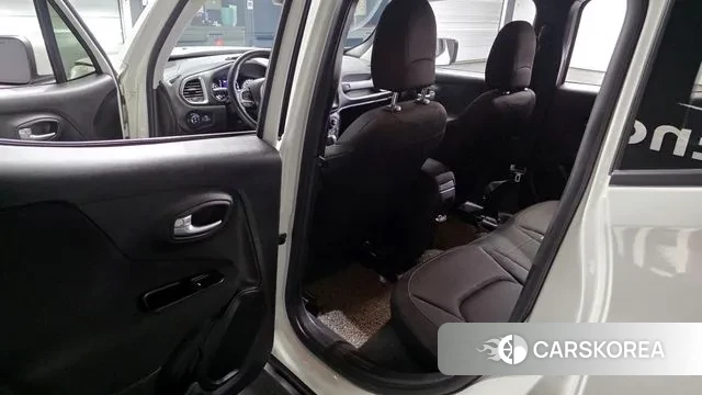 Jeep Renegade 2021 Белый из Кореи, фото 2