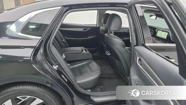 Hyundai The New Grandeur IG Hybrid 2022 Черный из Кореи, фото 2