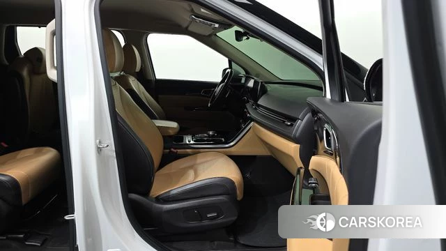 Kia Carnival 4th generation 2022 Белый из Кореи, фото 2