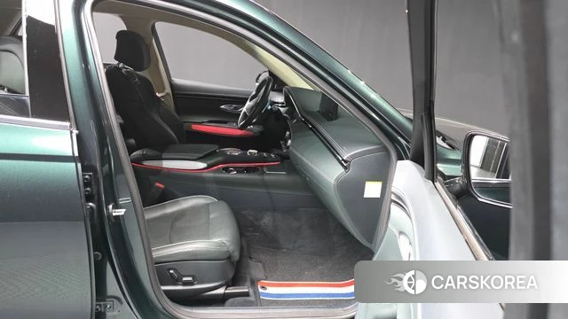 Genesis Electrified GV70 2022 Темно-зеленый из Кореи, фото 2