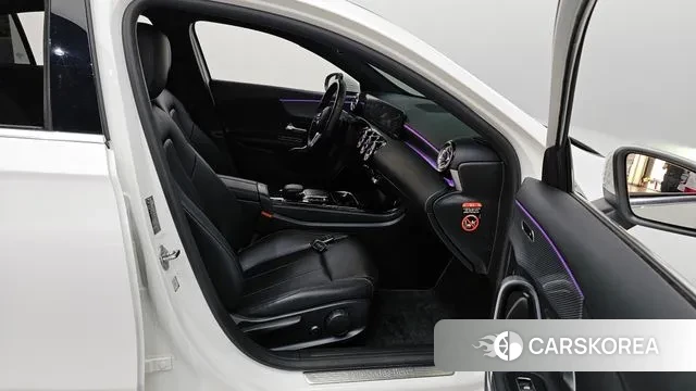 Mercedes-Benz A-Class W177 2022 Белый из Кореи, фото 2