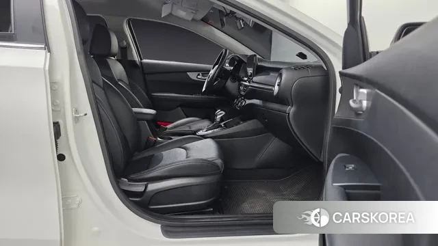 Kia Come New K3 2018 Белый из Кореи, фото 2