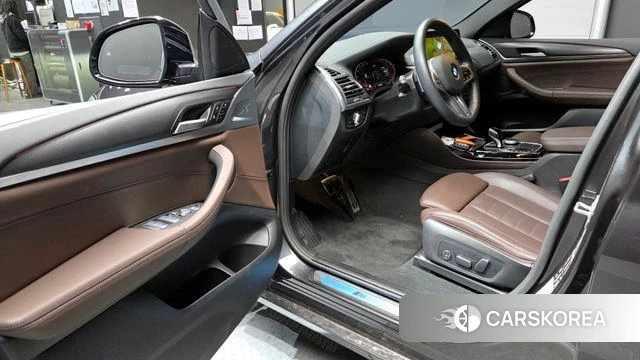 BMW X4 (G02) 2024 Серый из Кореи, фото 2