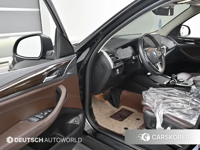 BMW X3 (G01) 2022 Черный из Кореи, фото 2