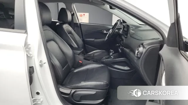 Hyundai The New Kona 2022 Белый из Кореи, фото 2