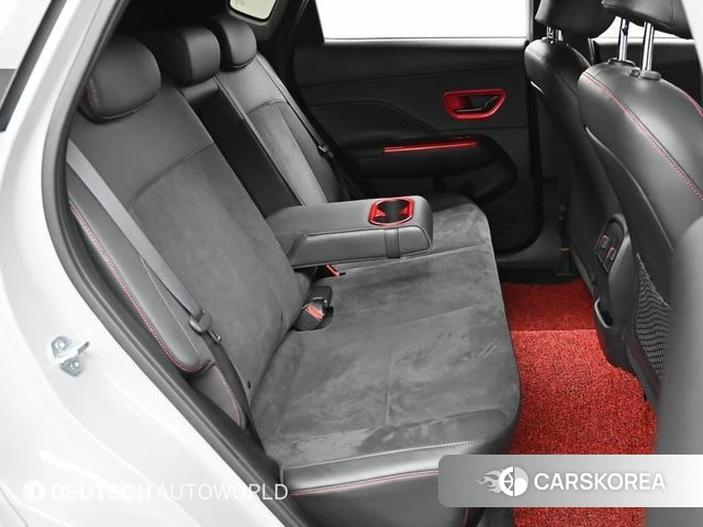 Hyundai Kona (SX2) 2023 Серебристо-серый из Кореи, фото 2